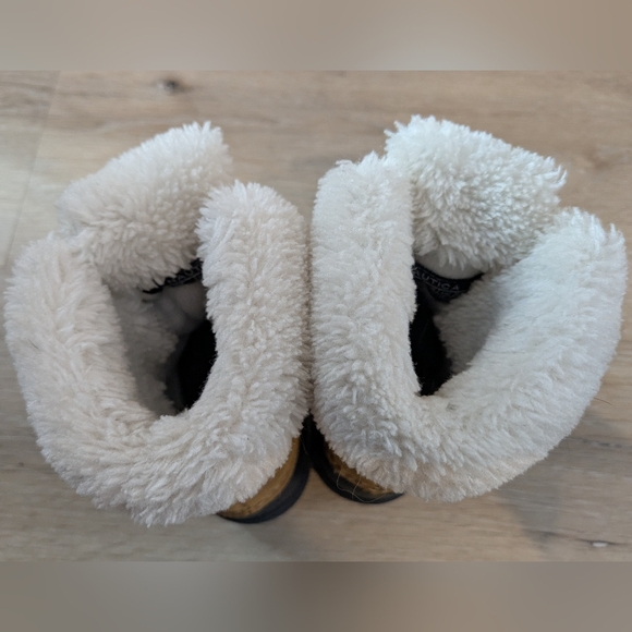 ⛵ Nautica Boys Ayce Winter Boots; Size: 5 Toddler - Picture 7 of 9